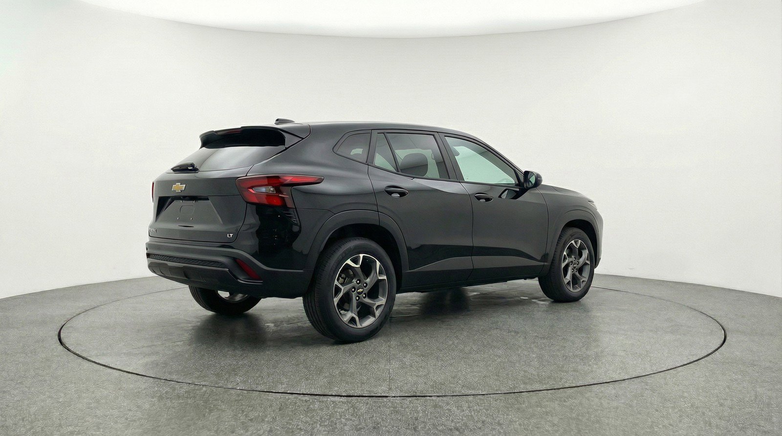 Used 2025 Chevrolet Trax LT w/ LT Convenience Package image 9