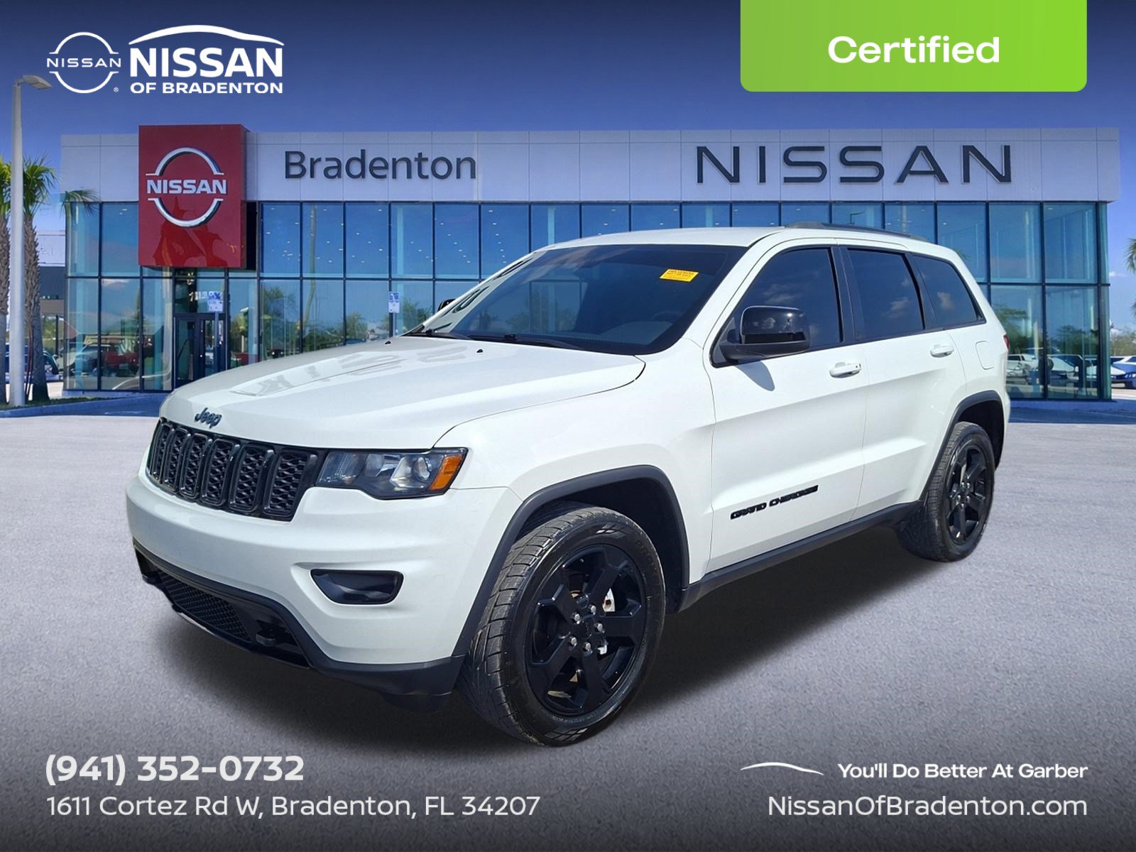 Used 2019 Jeep Grand Cherokee Laredo RWD image 1