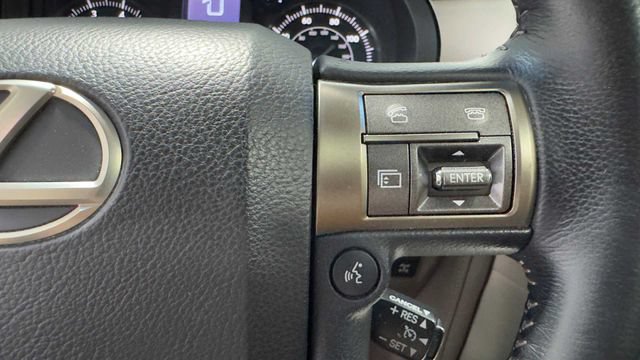 Used 2016 Lexus GX 460 w/ Navigation Package AWD/4WD image 31