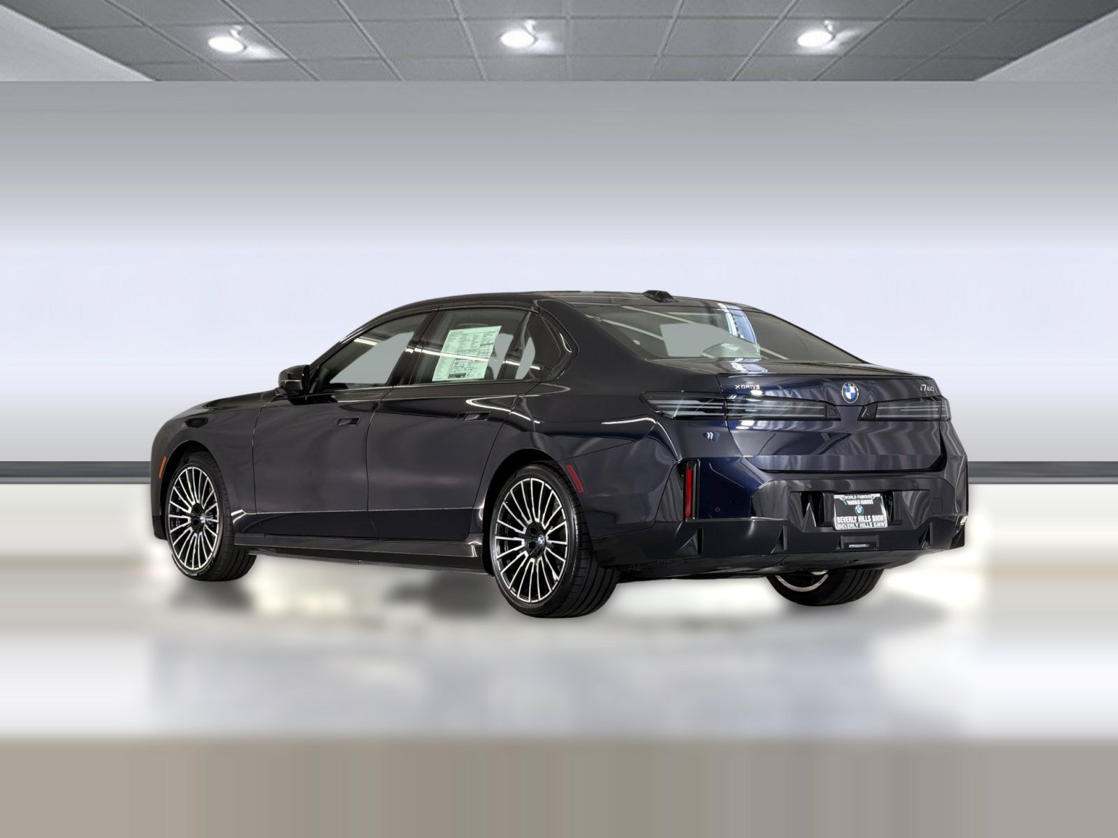 New 2027 BMW i7 xDrive60 w/ M Sport Professional Package AWD/4WD image 3