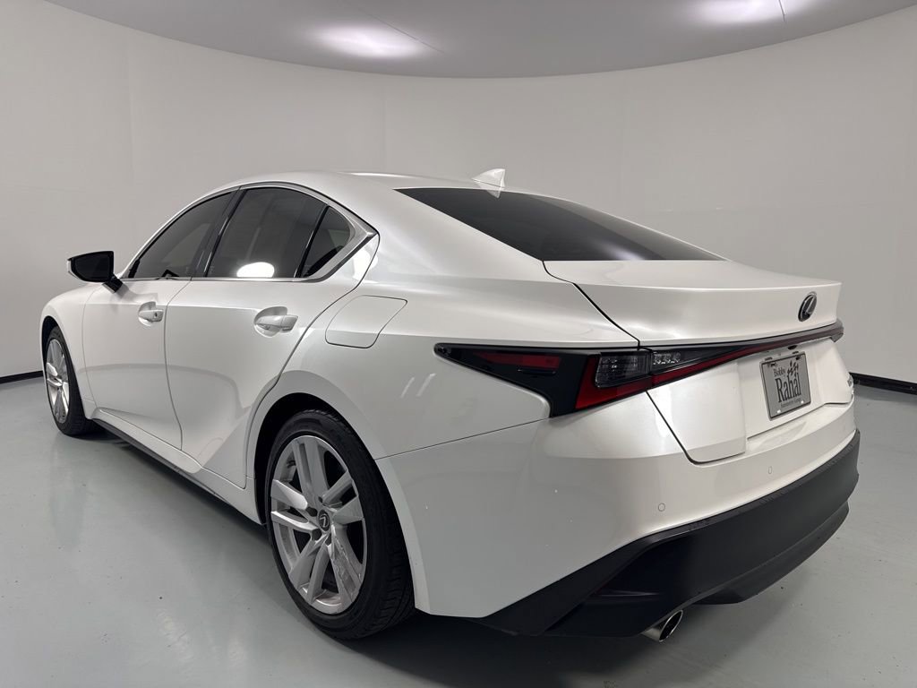 Used 2021 Lexus IS 300 AWD w/ Comfort Package image 5
