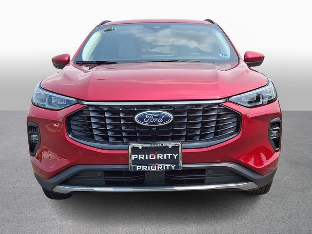 Used 2026 Ford Escape SE w/ PHEV Premium Package FWD video 2