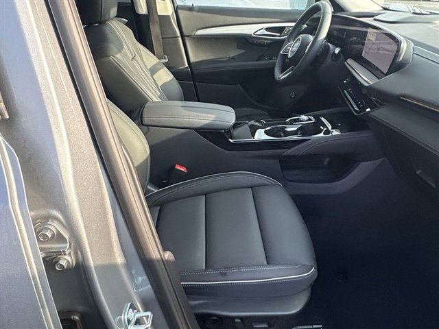 Certified 2025 Buick Envision Avenir image 28