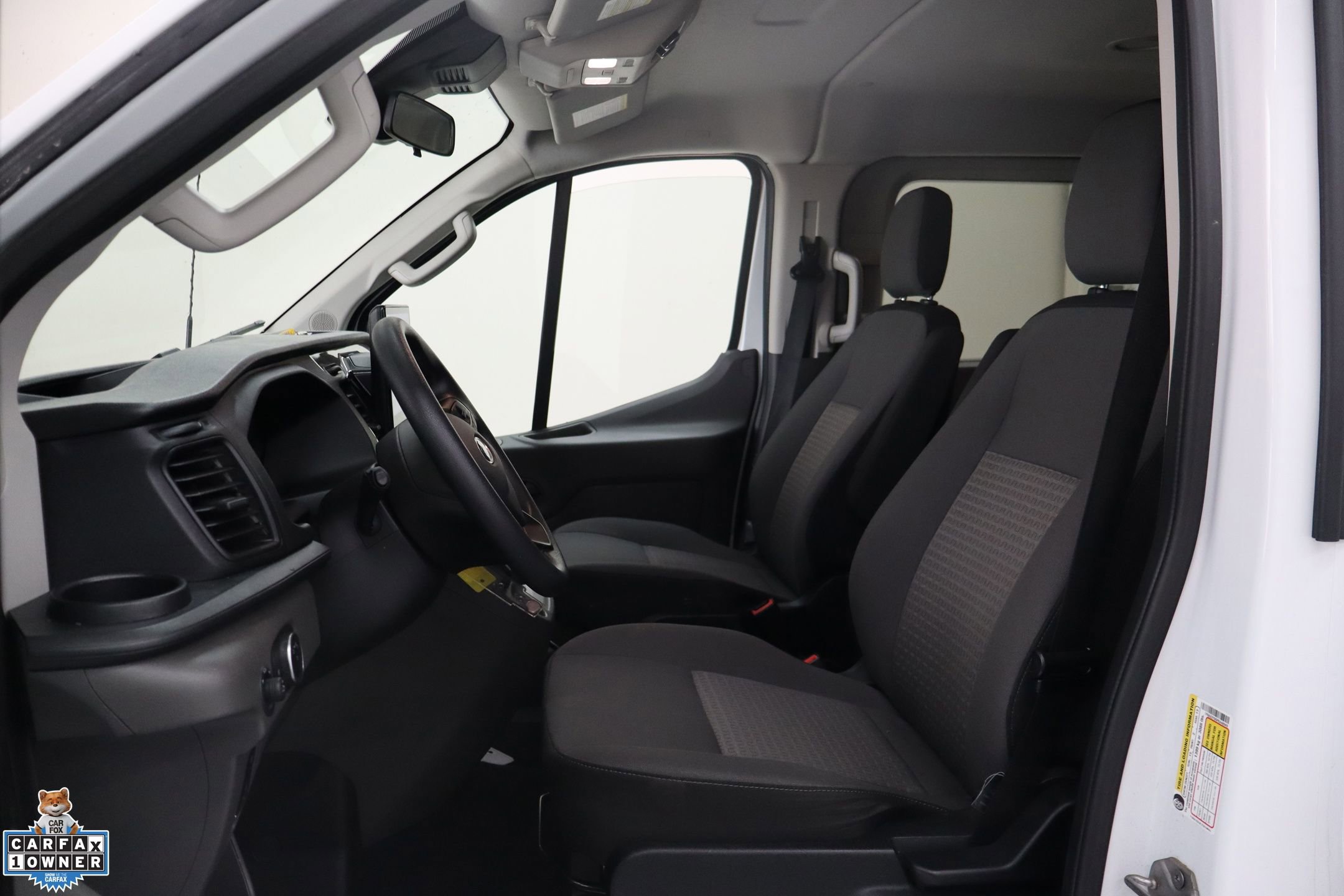 Used 2023 Ford Transit 350 XLT image 11