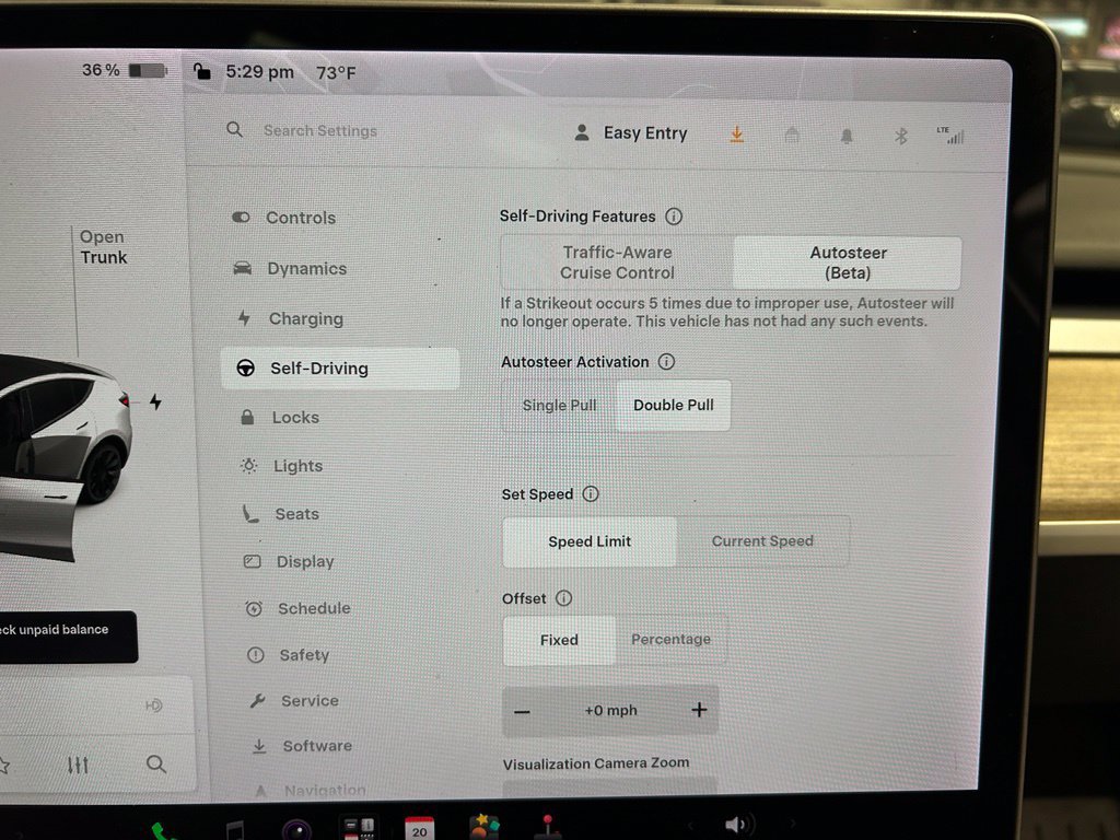 Used 2021 Tesla Model Y Long Range AWD/4WD image 17