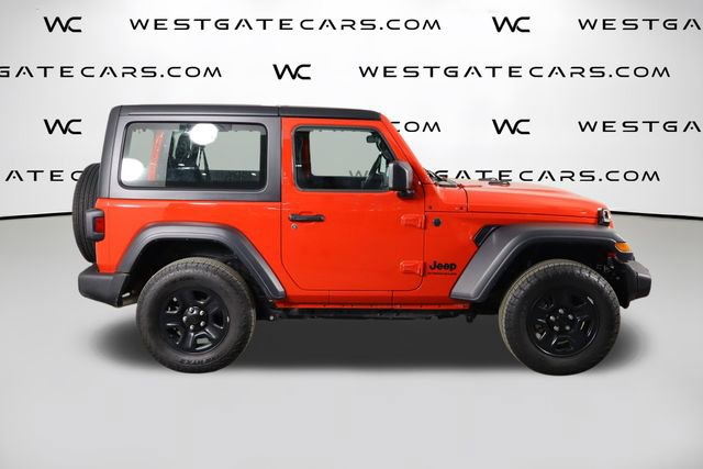 Used 2025 Jeep Wrangler Sport AWD/4WD image 5