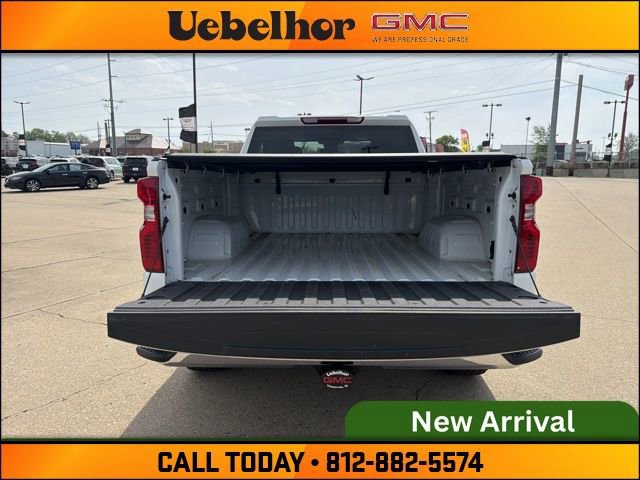 Used 2025 Chevrolet Silverado 1500 W/T w/ WT Value Package image 9
