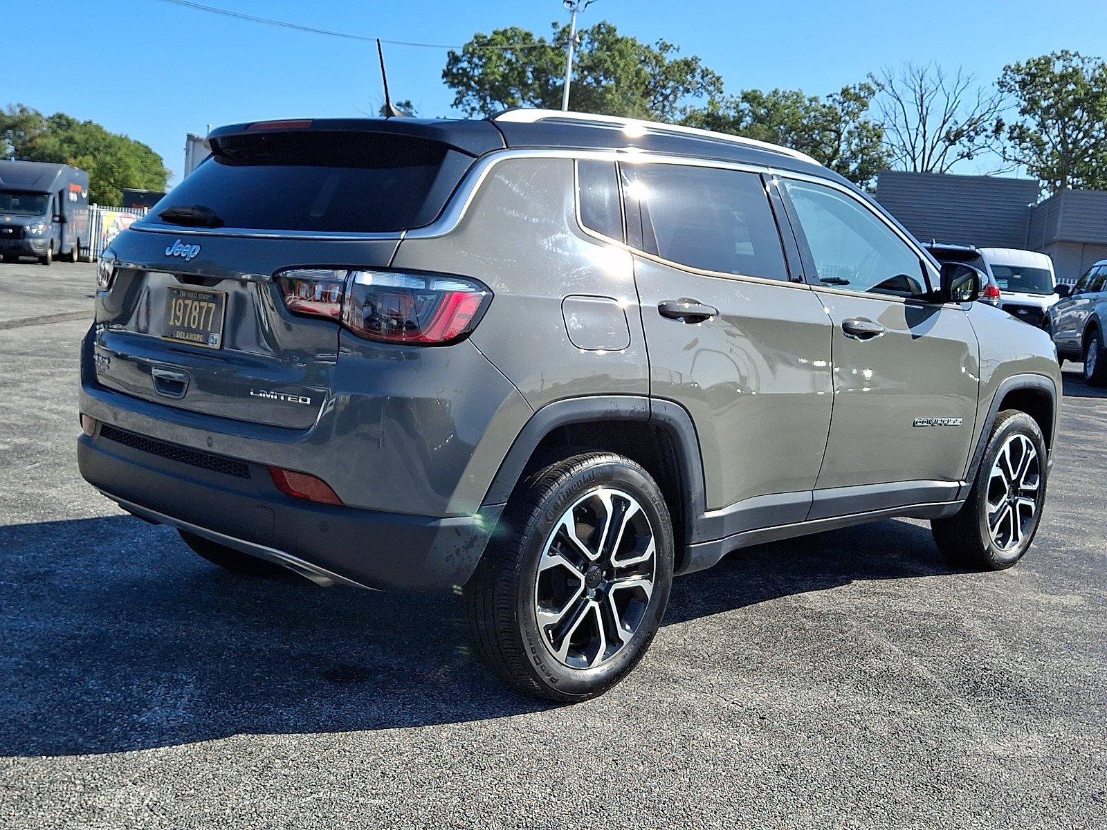 Used 2023 Jeep Compass Limited w/ Sun and Sound Group AWD/4WD image 6