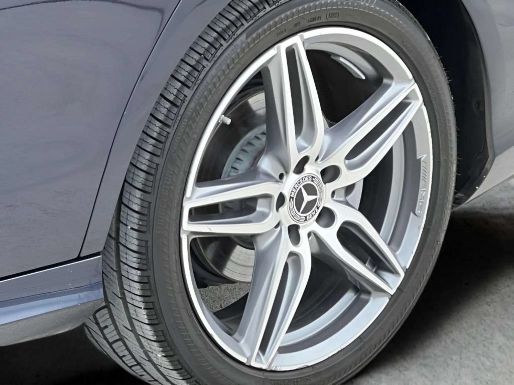 Used 2019 Mercedes-Benz E 300 image 12