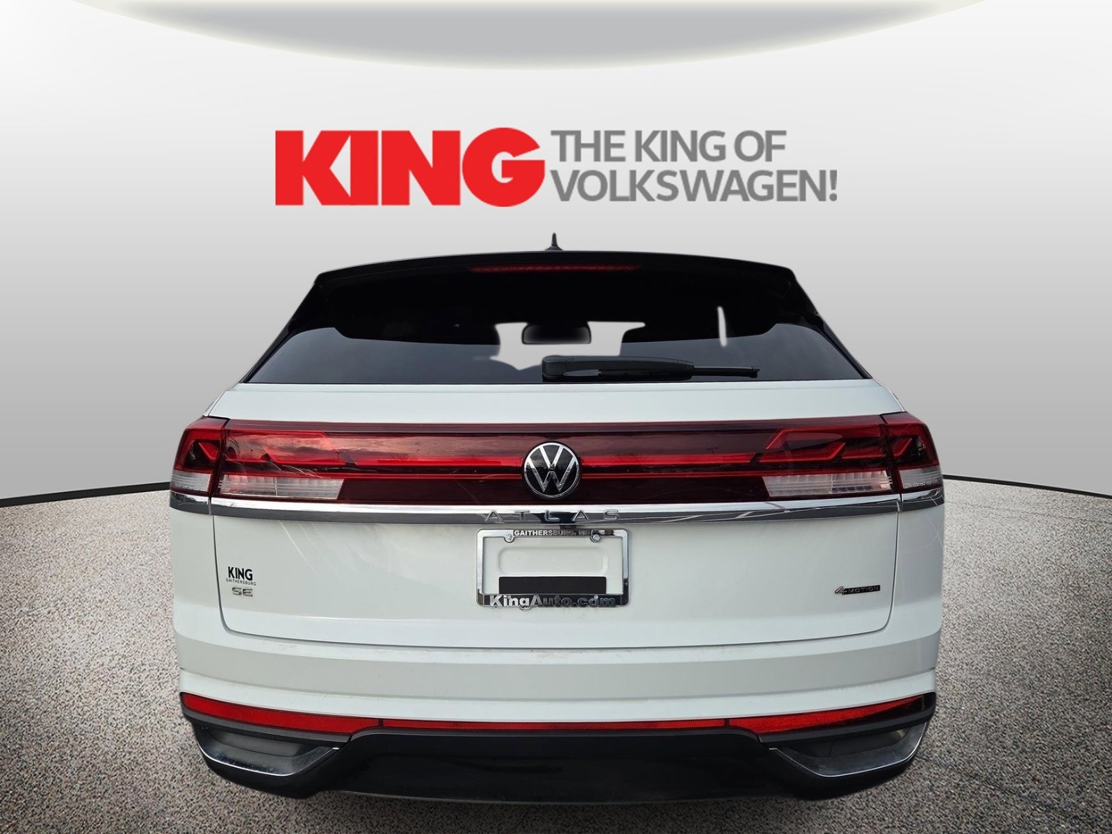 Certified 2024 Volkswagen Atlas Cross Sport SE image 4