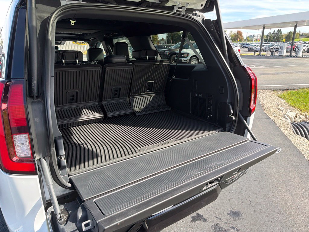 Certified 2025 Ford Expedition Max Platinum w/ Stealth Appearance Package AWD/4WD image 16