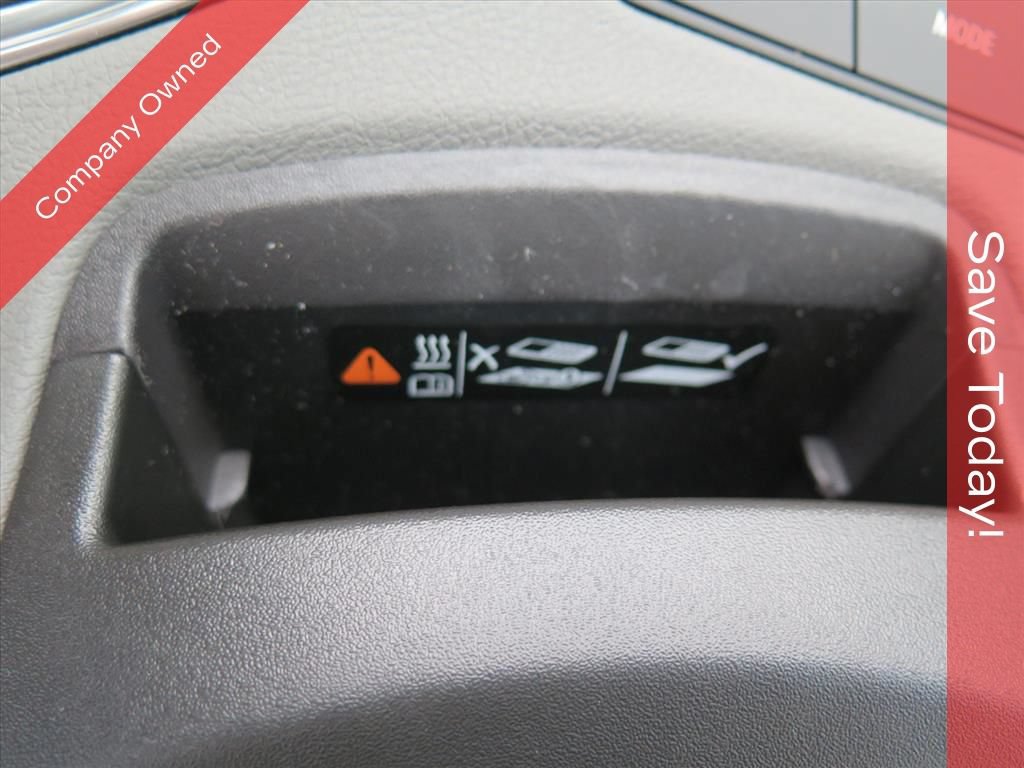 New 2026 Cadillac XT5 Premium Luxury w/ Driver Assist Package FWD image 16