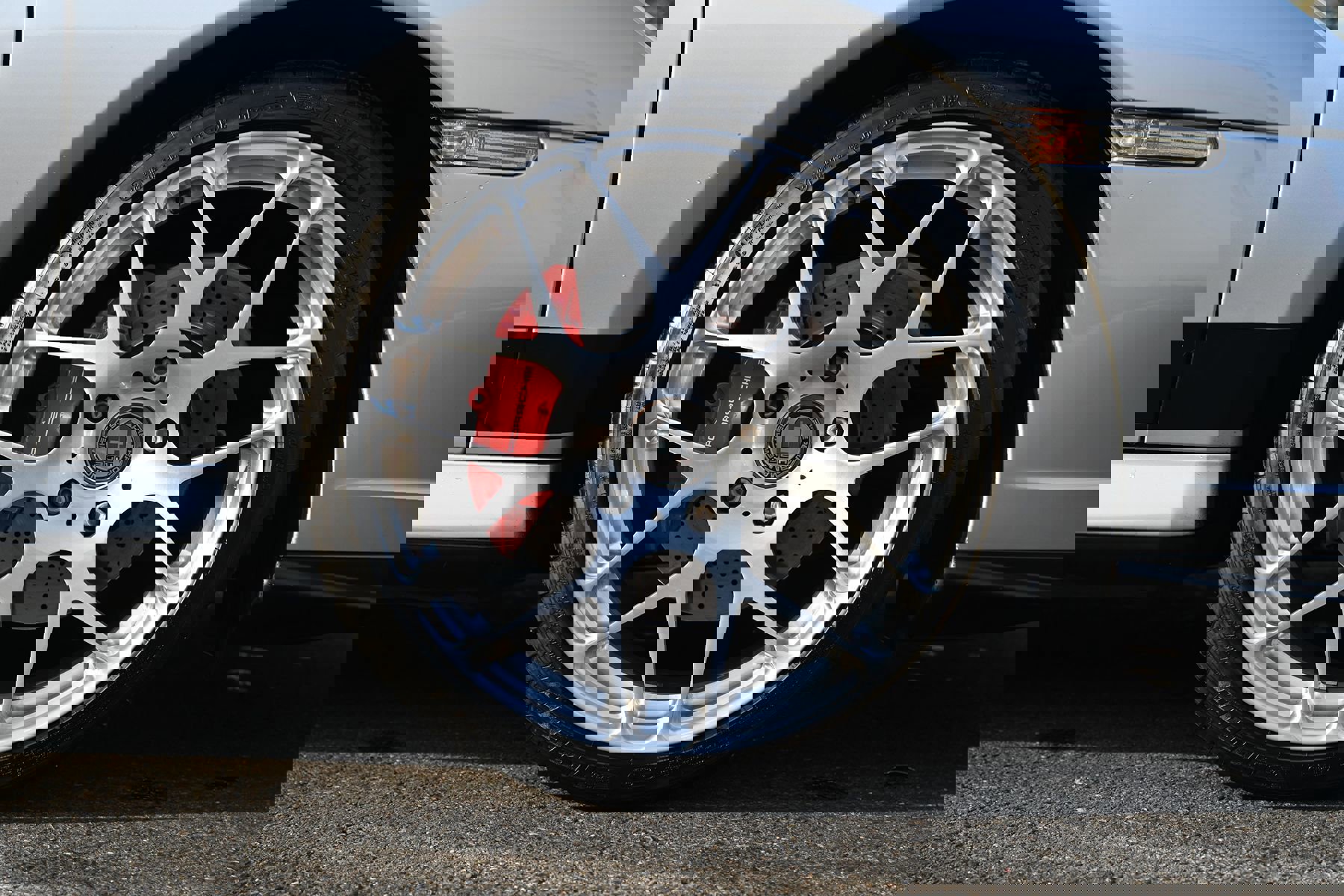 Used 2001 Porsche 911 Turbo image 10