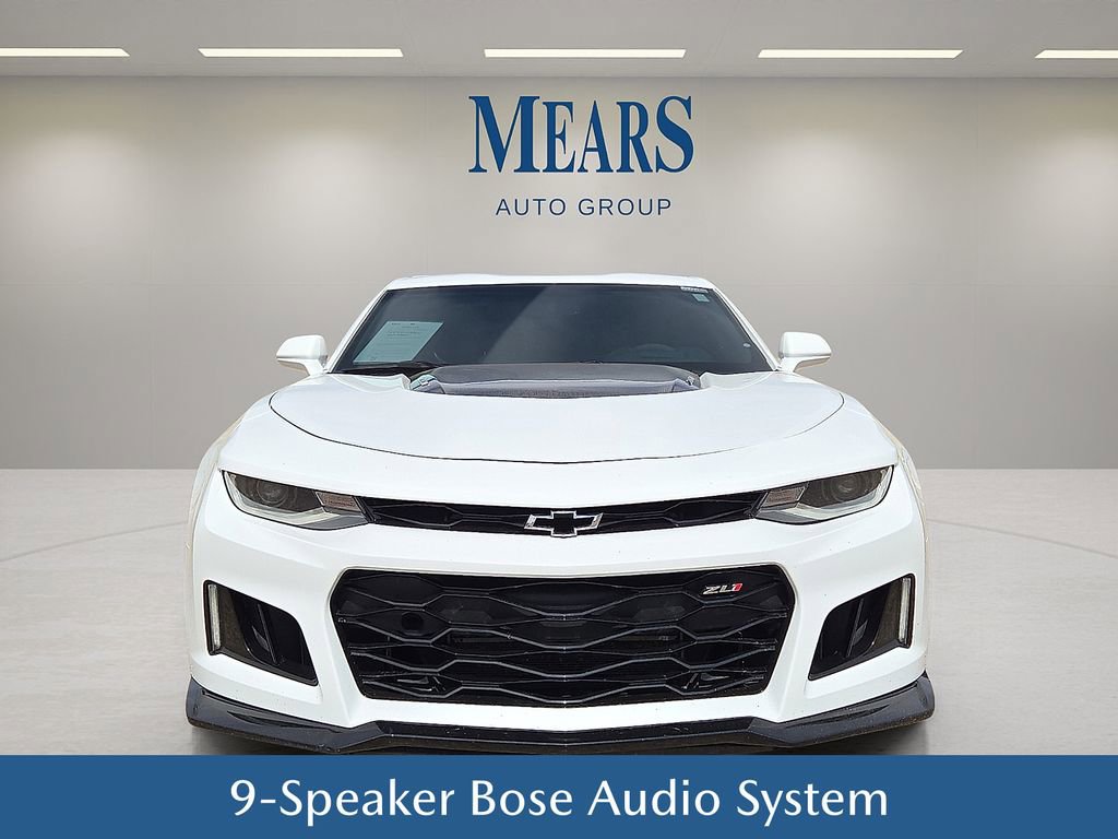 Used 2018 Chevrolet Camaro ZL1 image 9