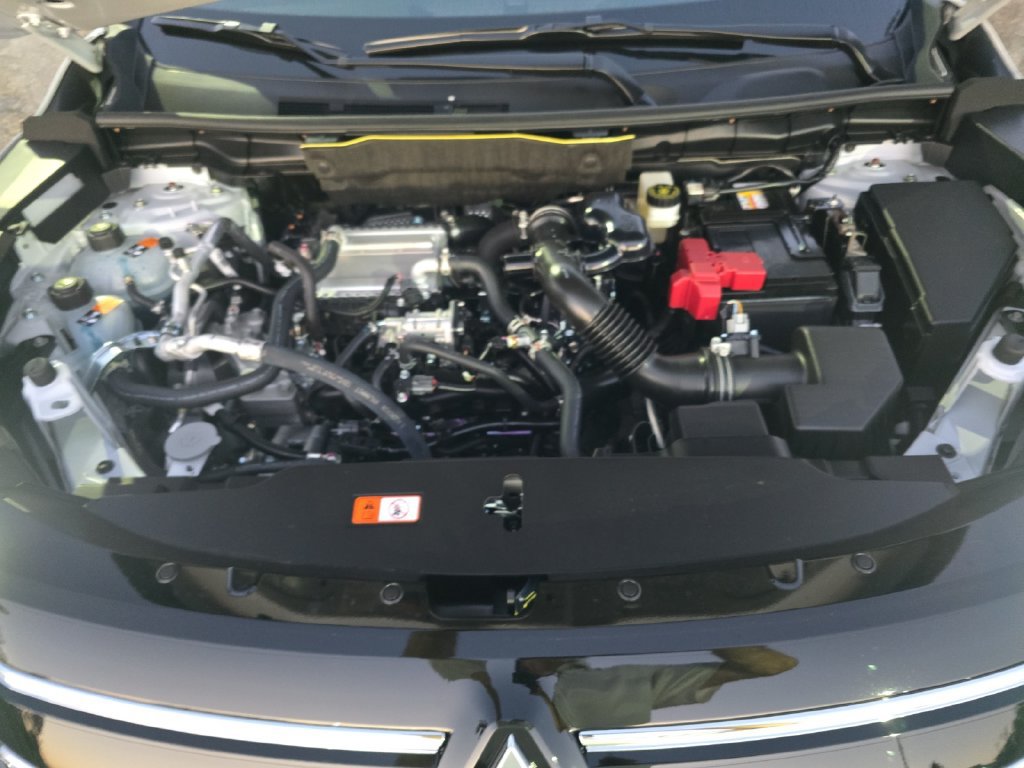 New 2026 Mitsubishi Outlander SE AWD/4WD image 27