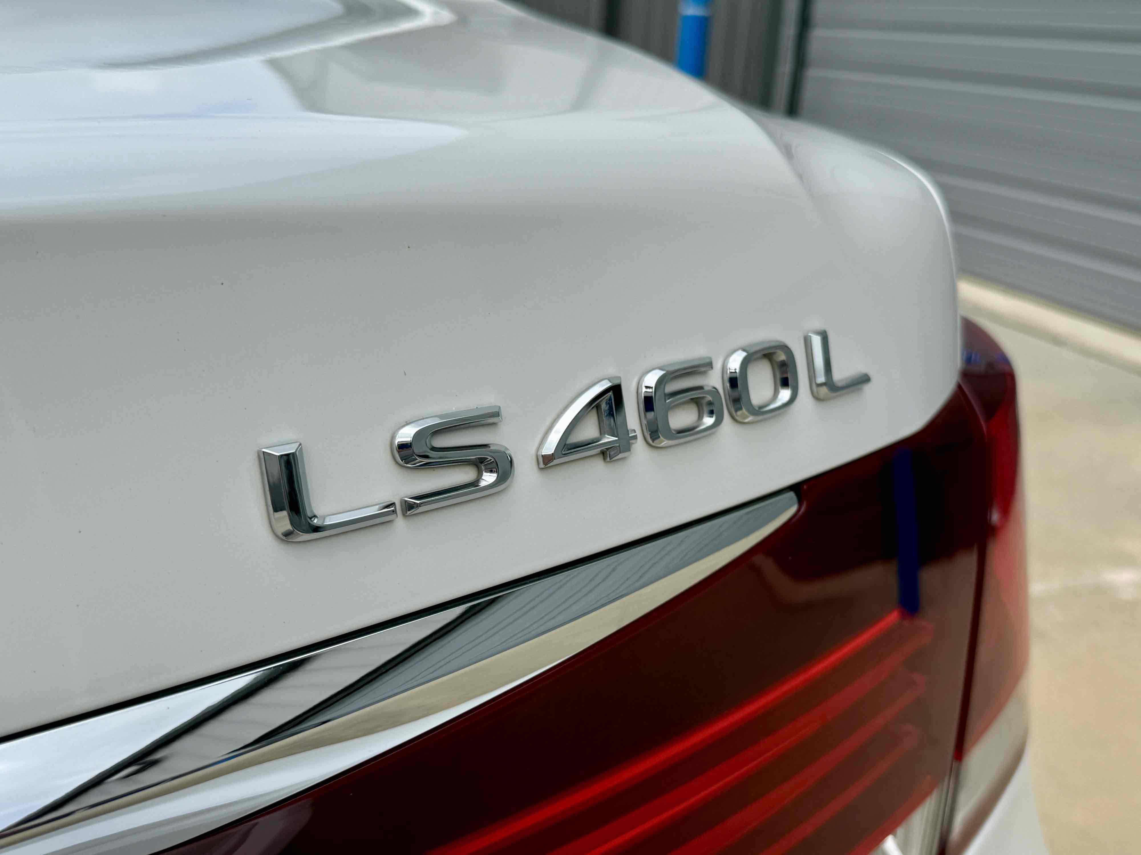 Used 2013 Lexus LS 460 L w/ All-Weather Pkg image 2