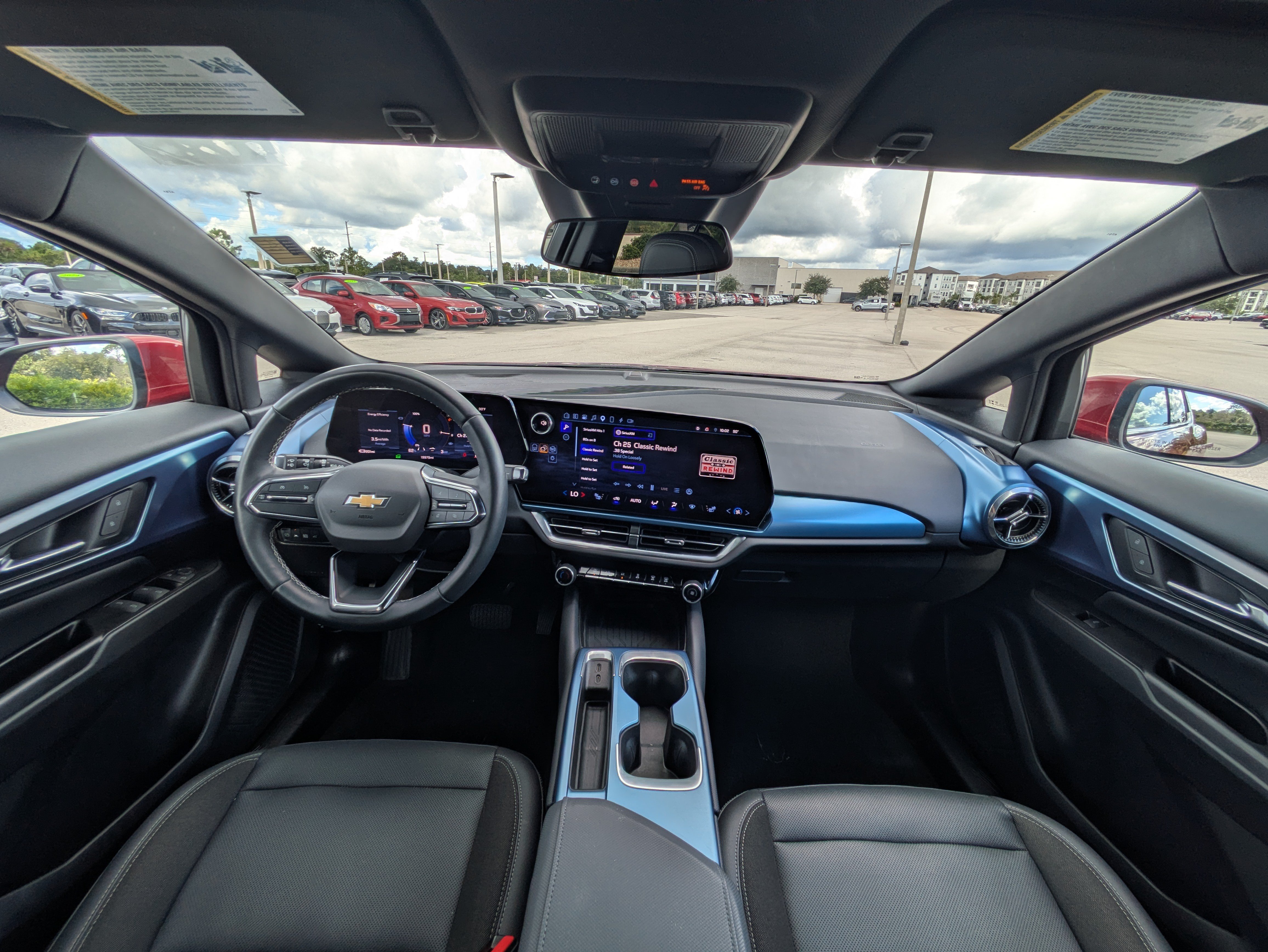 Used 2024 Chevrolet Equinox EV LT w/ LPO, Trailering Package FWD image 32
