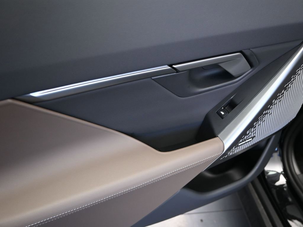 Certified 2025 BMW 530i xDrive image 15