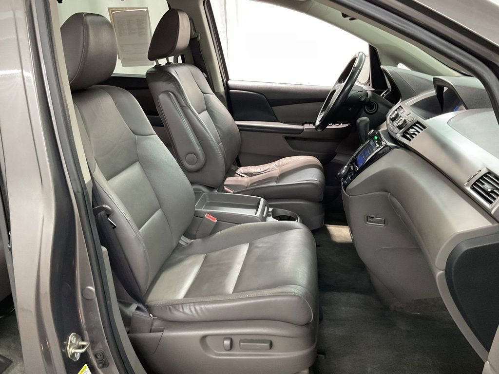 Used 2016 Honda Odyssey EX-L image 27