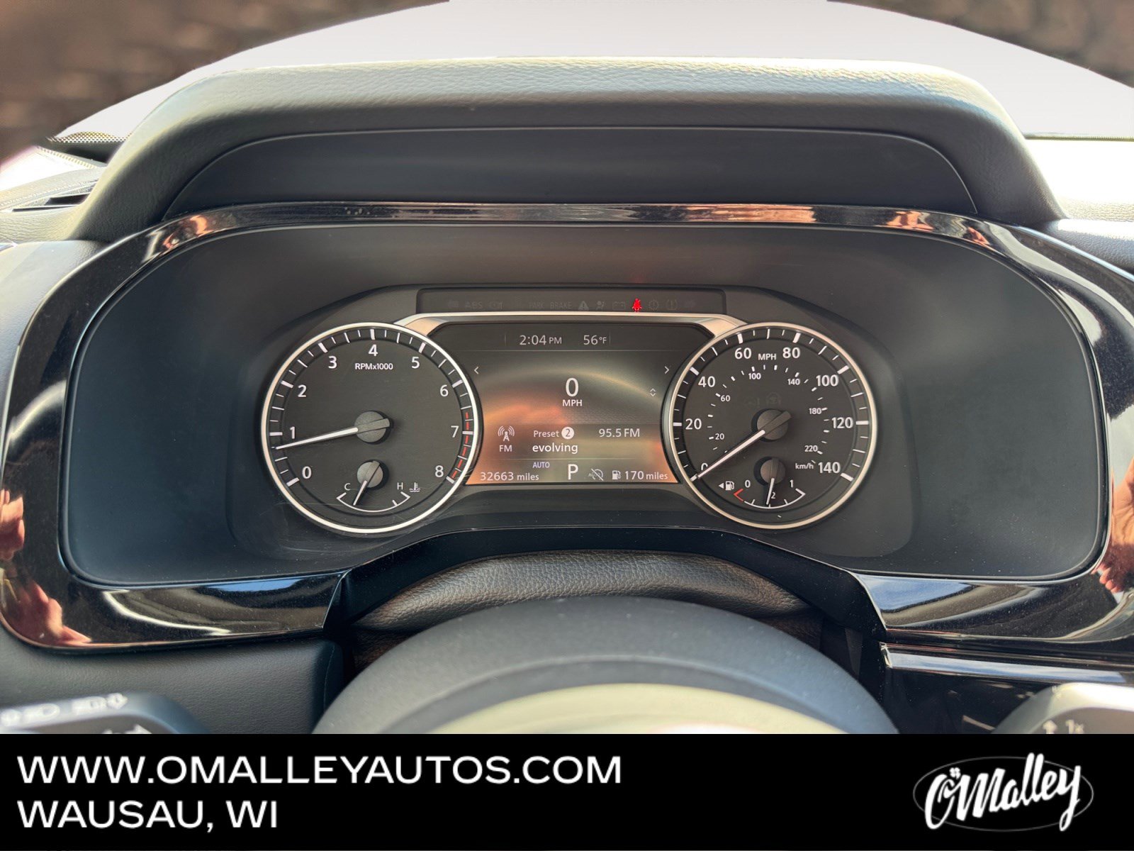 Used 2024 Nissan Pathfinder SV image 15