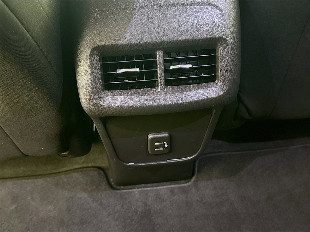 Used 2024 Chevrolet Equinox LT image 24