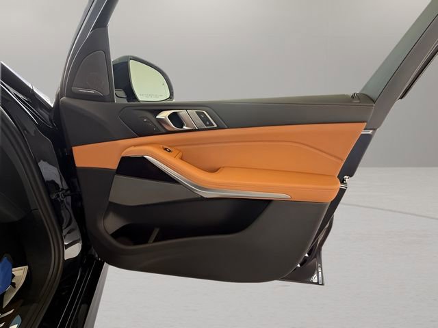Used 2026 BMW X7 xDrive40i image 37