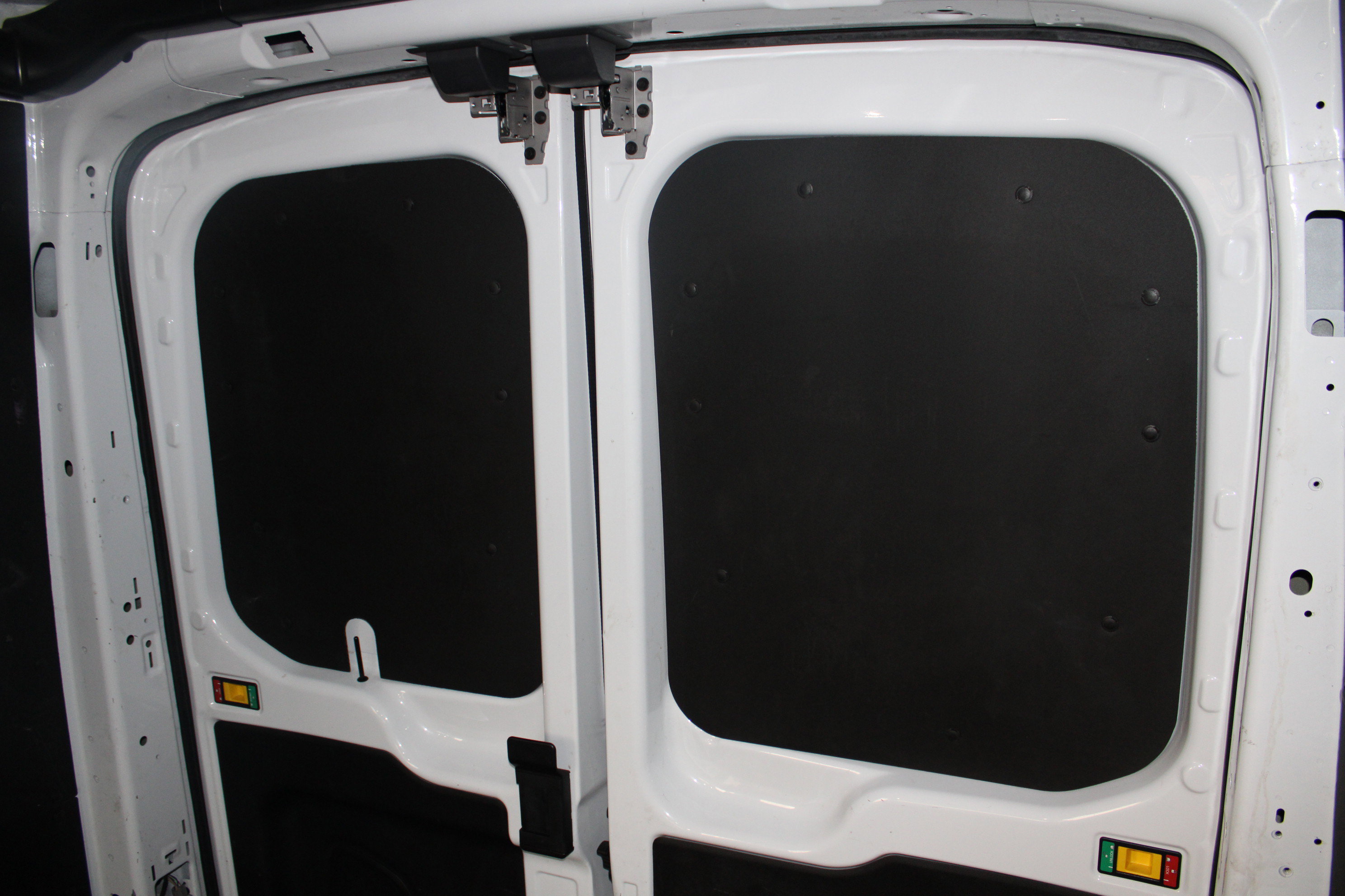 Used 2023 Ford E-Transit Medium Roof w/ Load Area Protection Package RWD image 31
