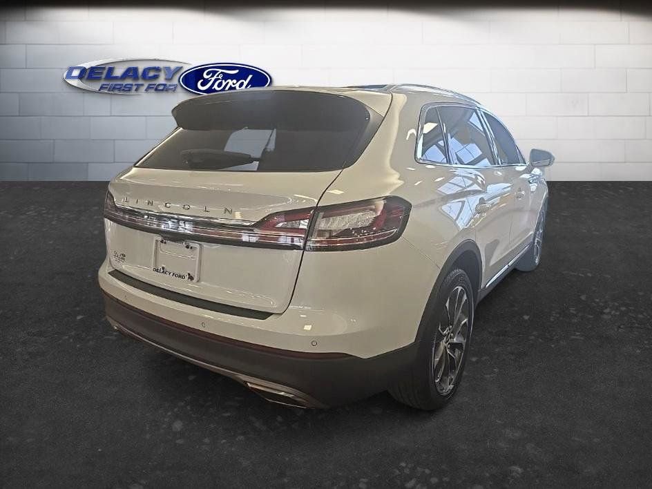 Used 2022 Lincoln Nautilus Reserve AWD/4WD image 7