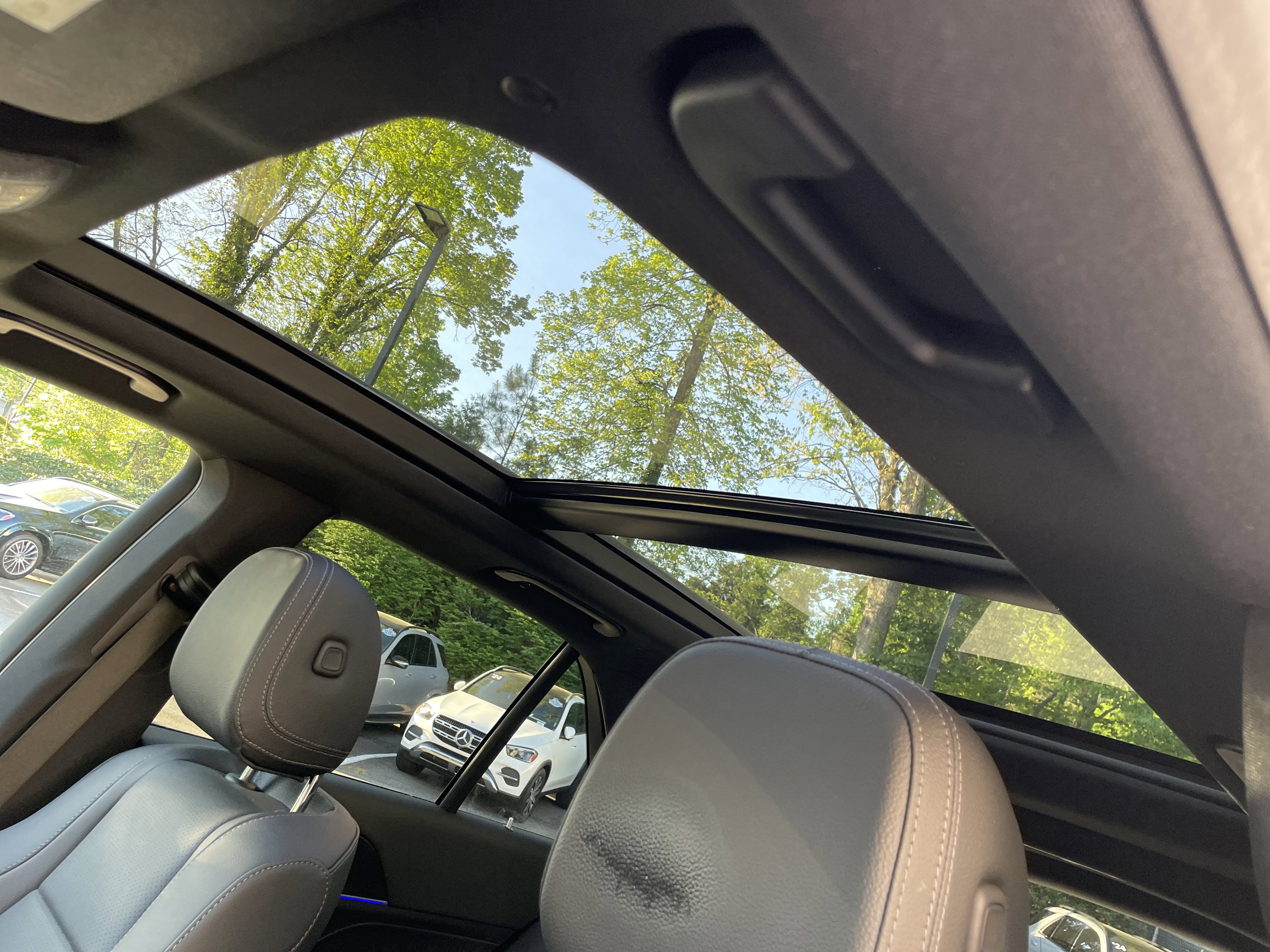 Certified 2025 Mercedes-Benz GLE 450e 4MATIC image 22