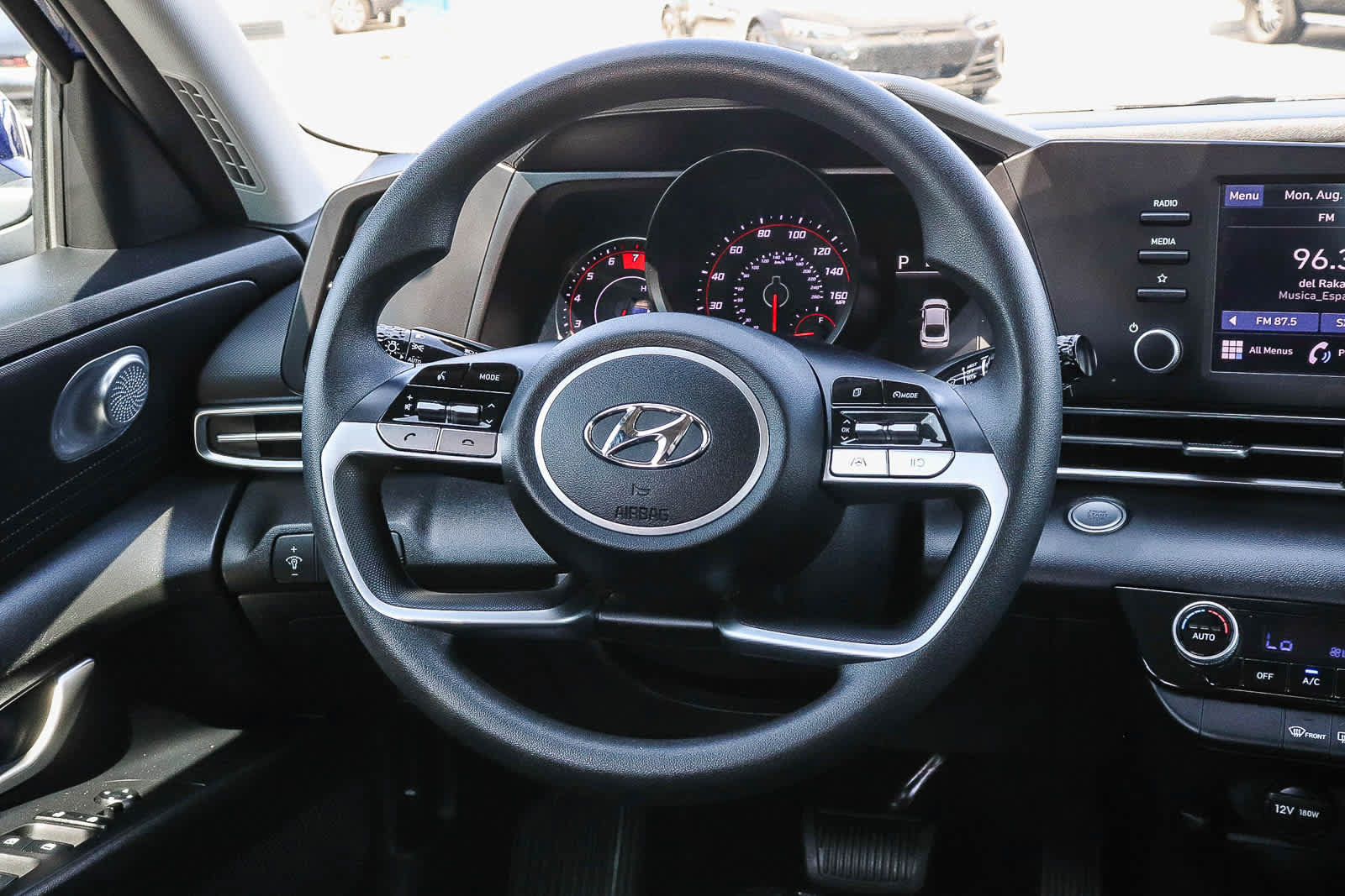 Used 2023 Hyundai Elantra SEL FWD image 21