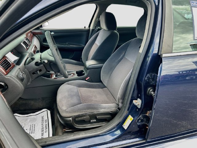 Used 2010 Chevrolet Impala LS FWD image 24