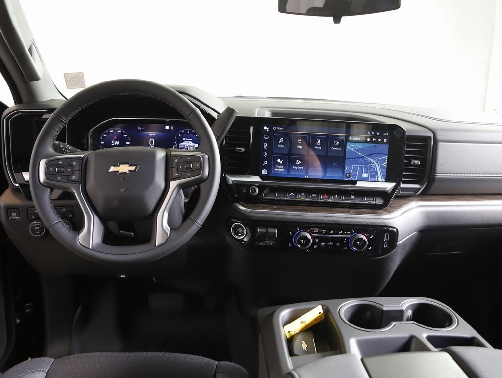New 2026 Chevrolet Silverado 1500 LT w/ Protection Package image 15