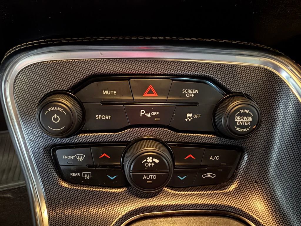 Used 2017 Dodge Challenger SXT Plus image 21
