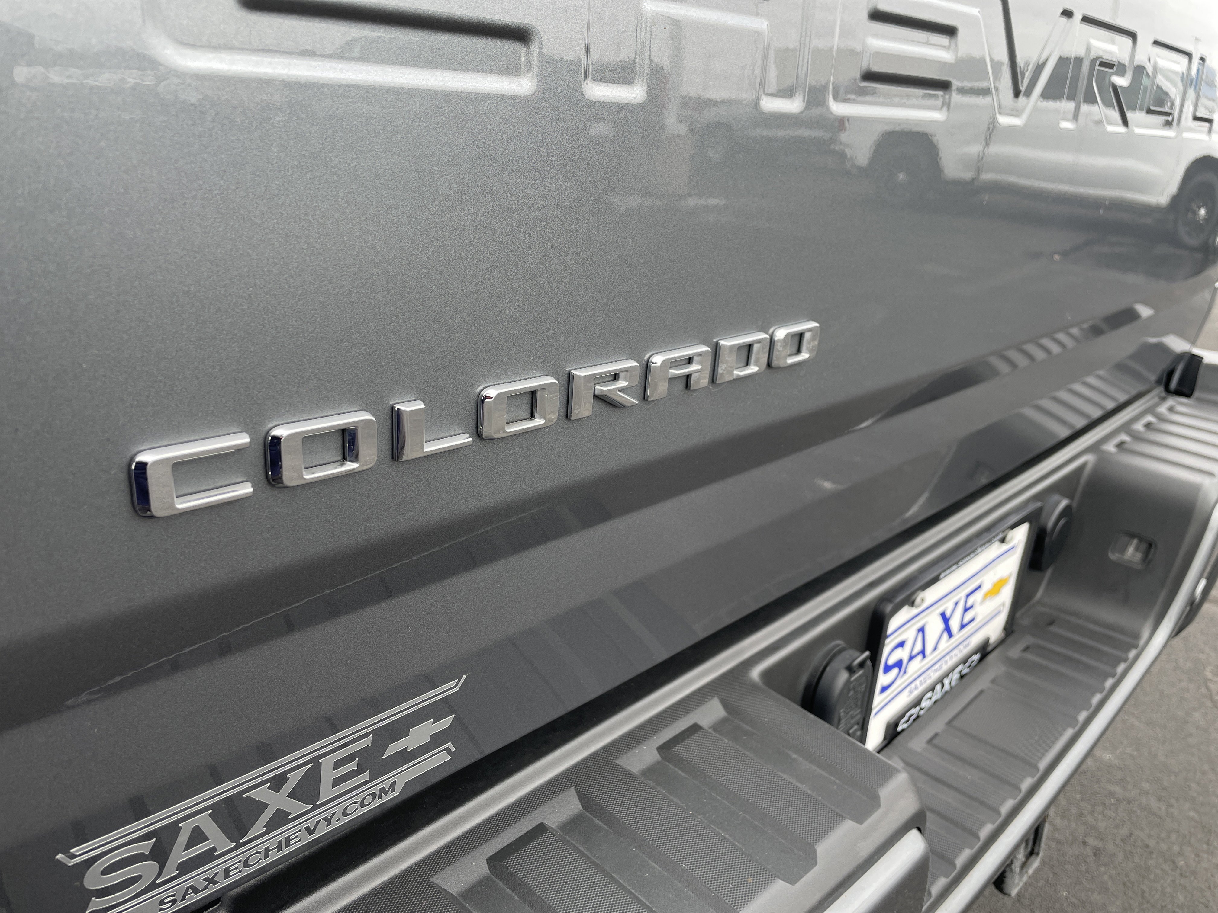 Used 2021 Chevrolet Colorado LT w/ Safety Package image 26