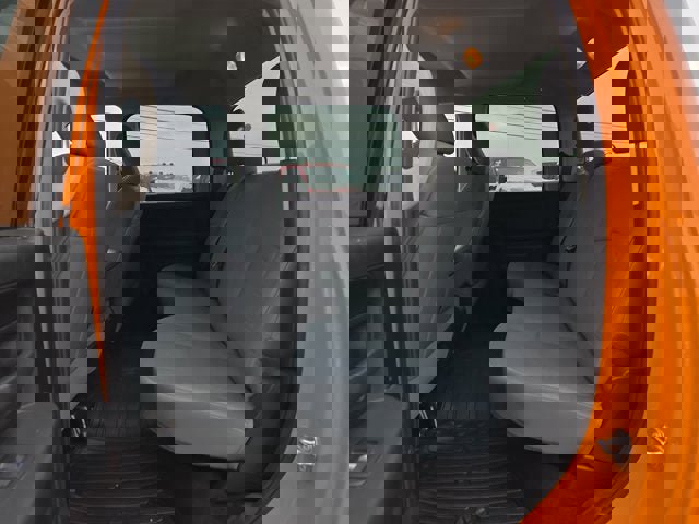 Used 2017 RAM 3500 Tradesman w/ Chrome Appearance Group image 11