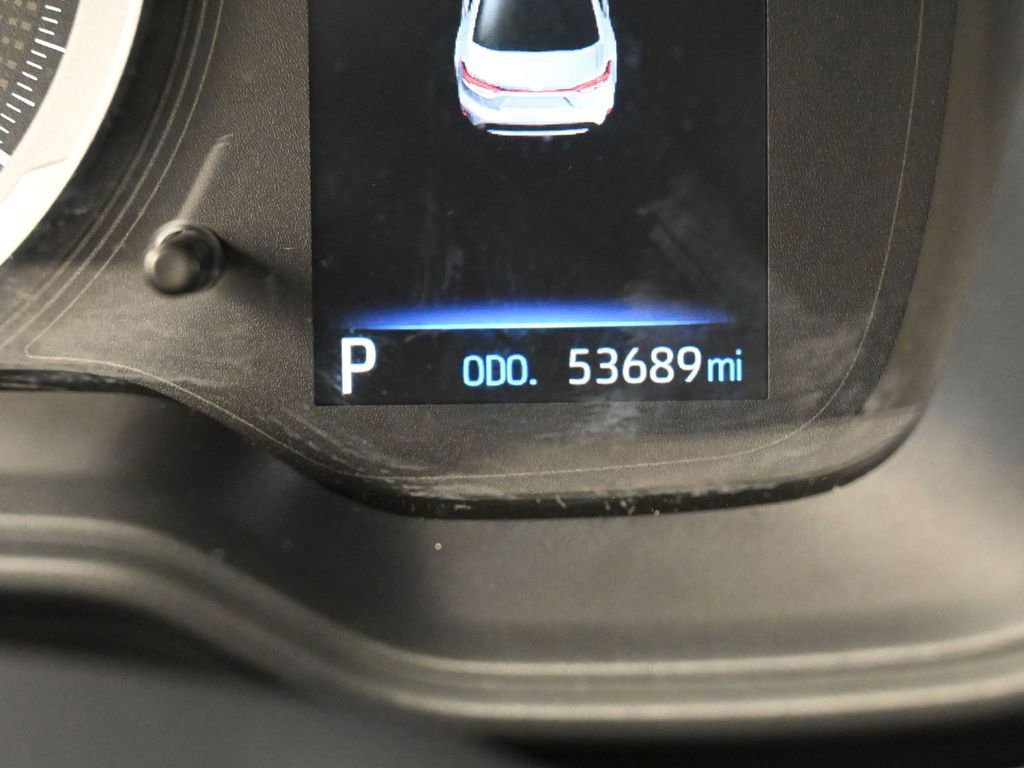 Used 2022 Toyota Corolla LE image 28