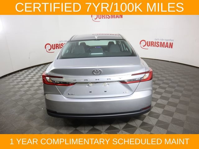 Used 2025 Toyota Camry LE w/ Convenience Package FWD image 7