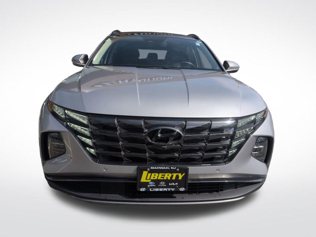 Certified 2022 Hyundai Tucson Limited w/ Cargo Package AWD/4WD image 9