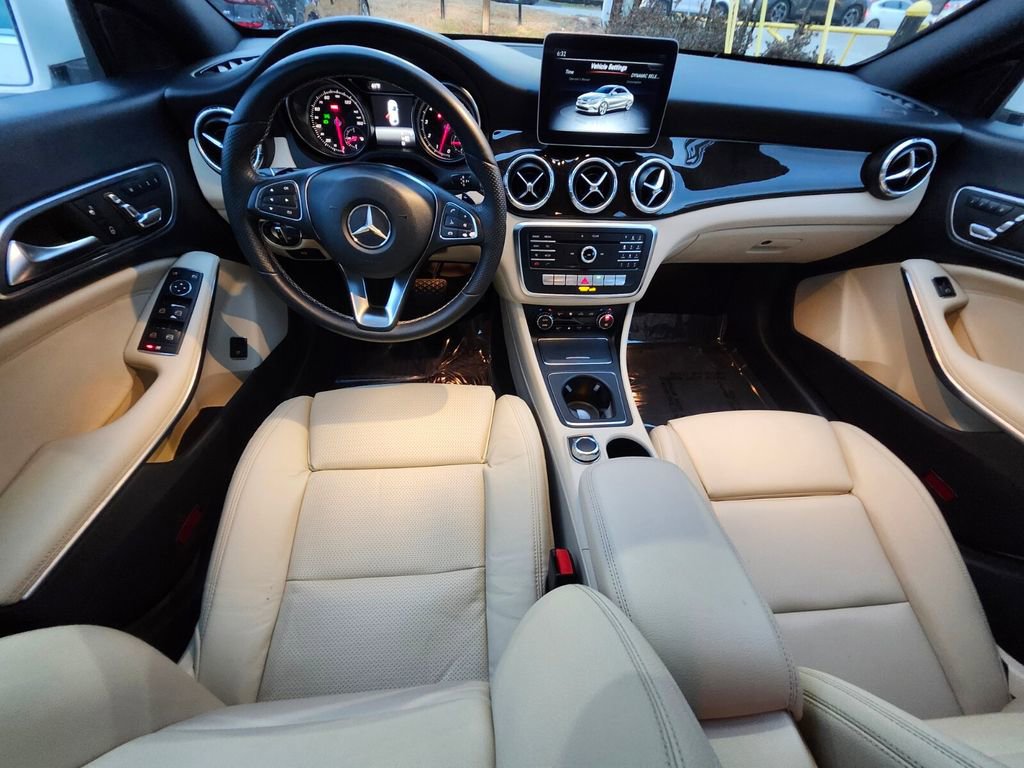 Used 2019 Mercedes-Benz CLA 250 image 13
