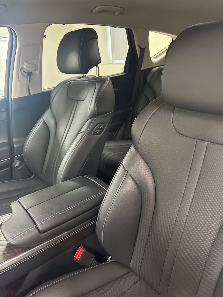 Used 2024 Genesis GV80 2.5T image 14