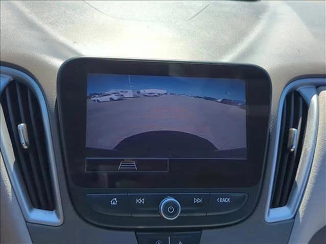 Used 2022 Chevrolet Malibu LT image 14