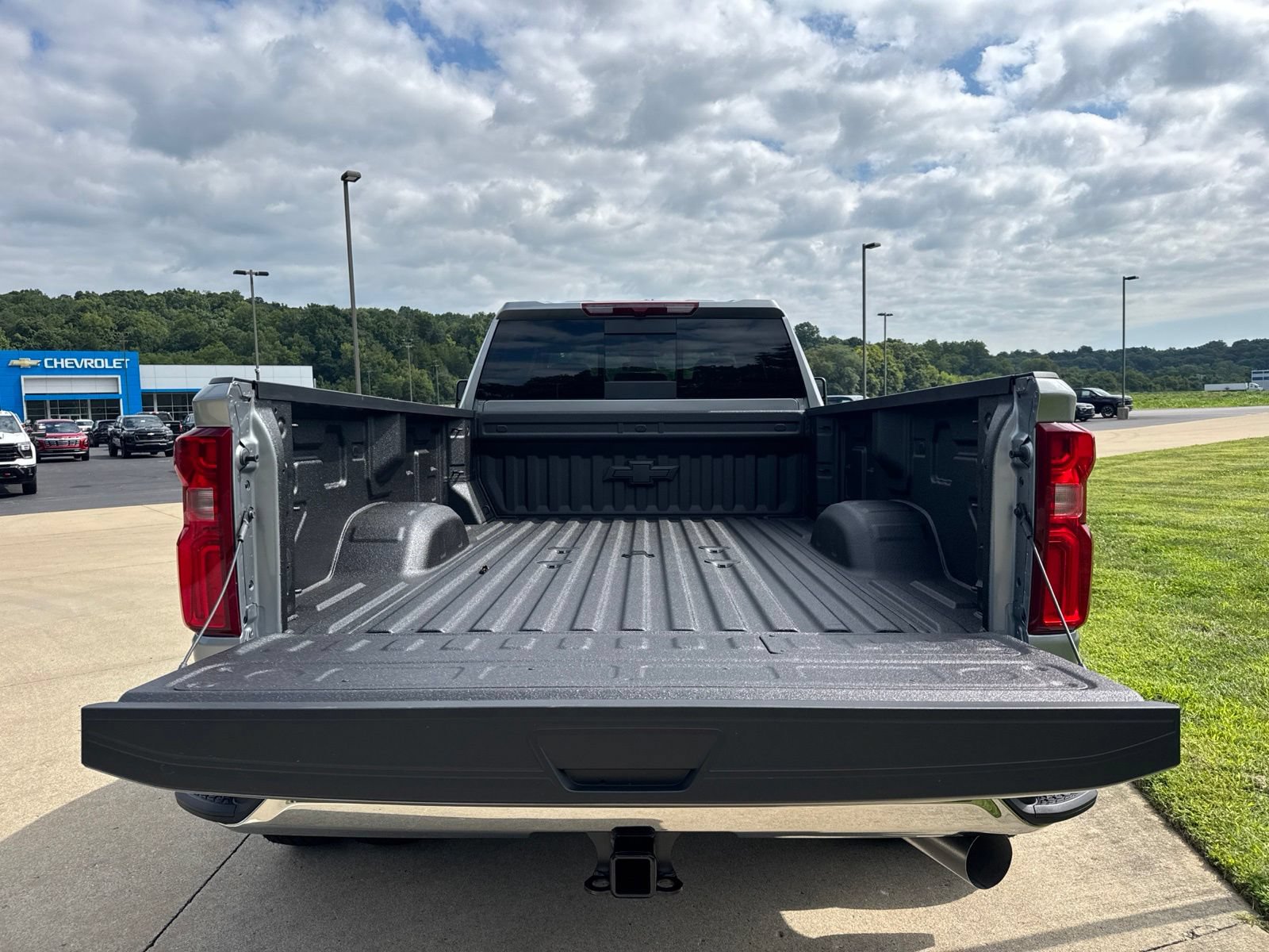 New 2026 Chevrolet Silverado 3500 LT w/ All Star Edition AWD/4WD image 11