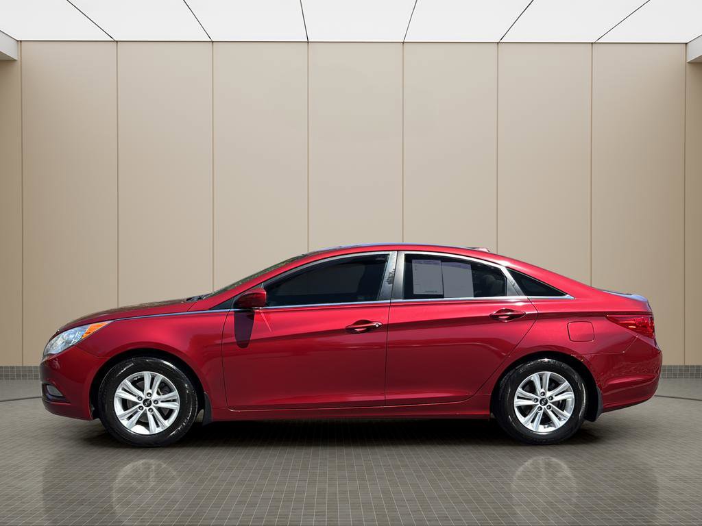 Used 2013 Hyundai Sonata GLS w/ Popular Equipment Pkg FWD image 2