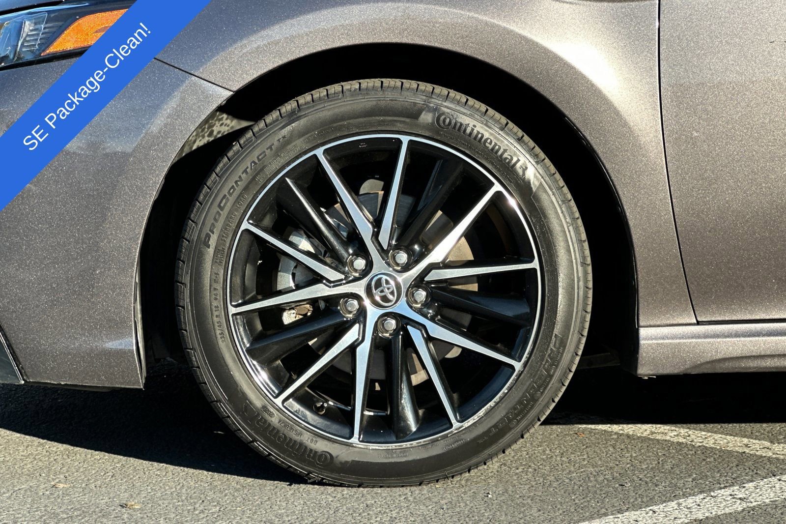 Used 2024 Toyota Camry SE image 23