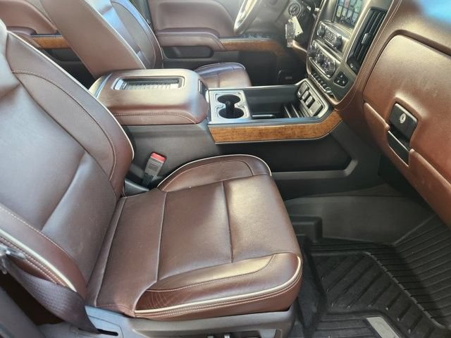 Used 2019 Chevrolet Silverado 2500 High Country w/ Duramax Plus Package AWD/4WD image 12