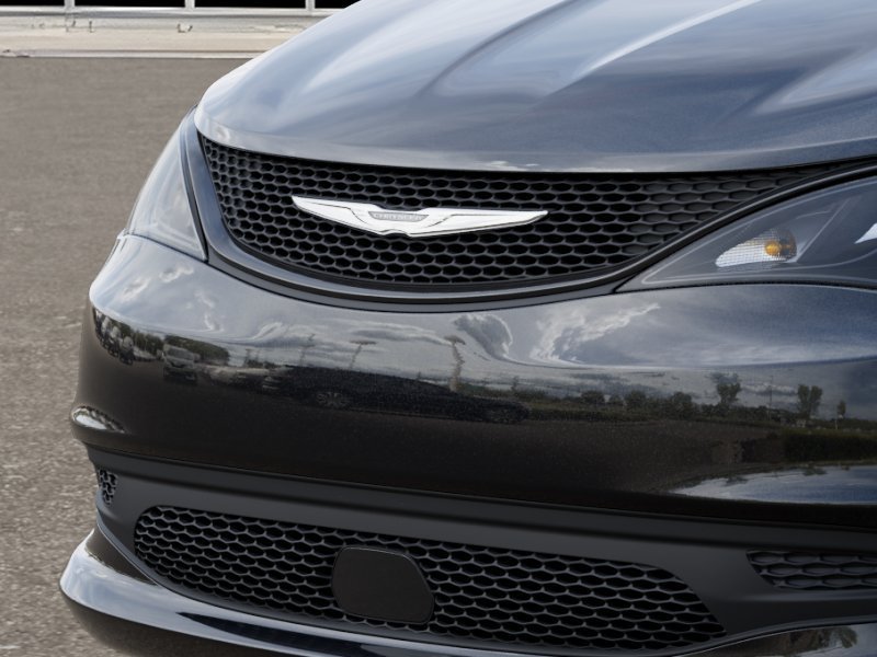 New 2027 Chrysler Pacifica LX FWD image 11