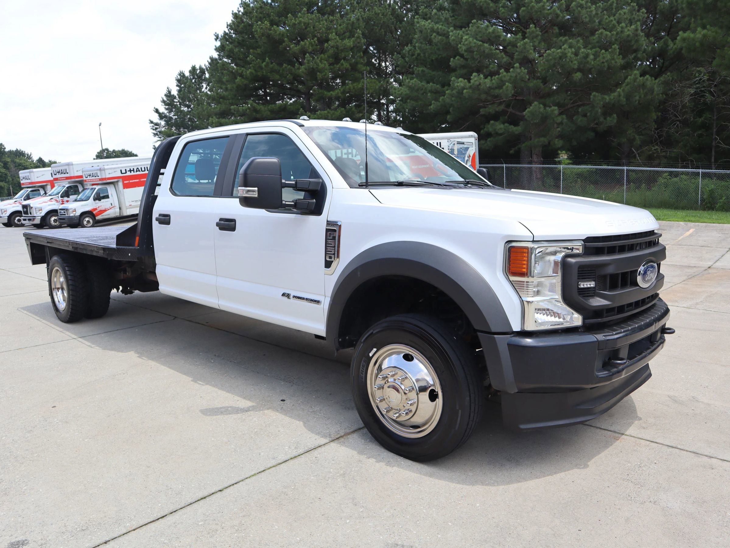 Used 2022 Ford F550 4x4 Crew Cab Super Duty w/ Power Equipment Group image 7