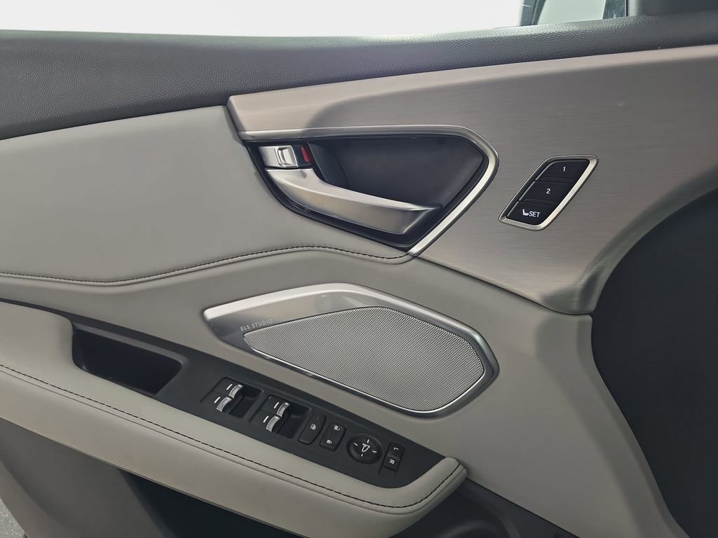 Used 2019 Acura RDX w/ Technology Package image 30