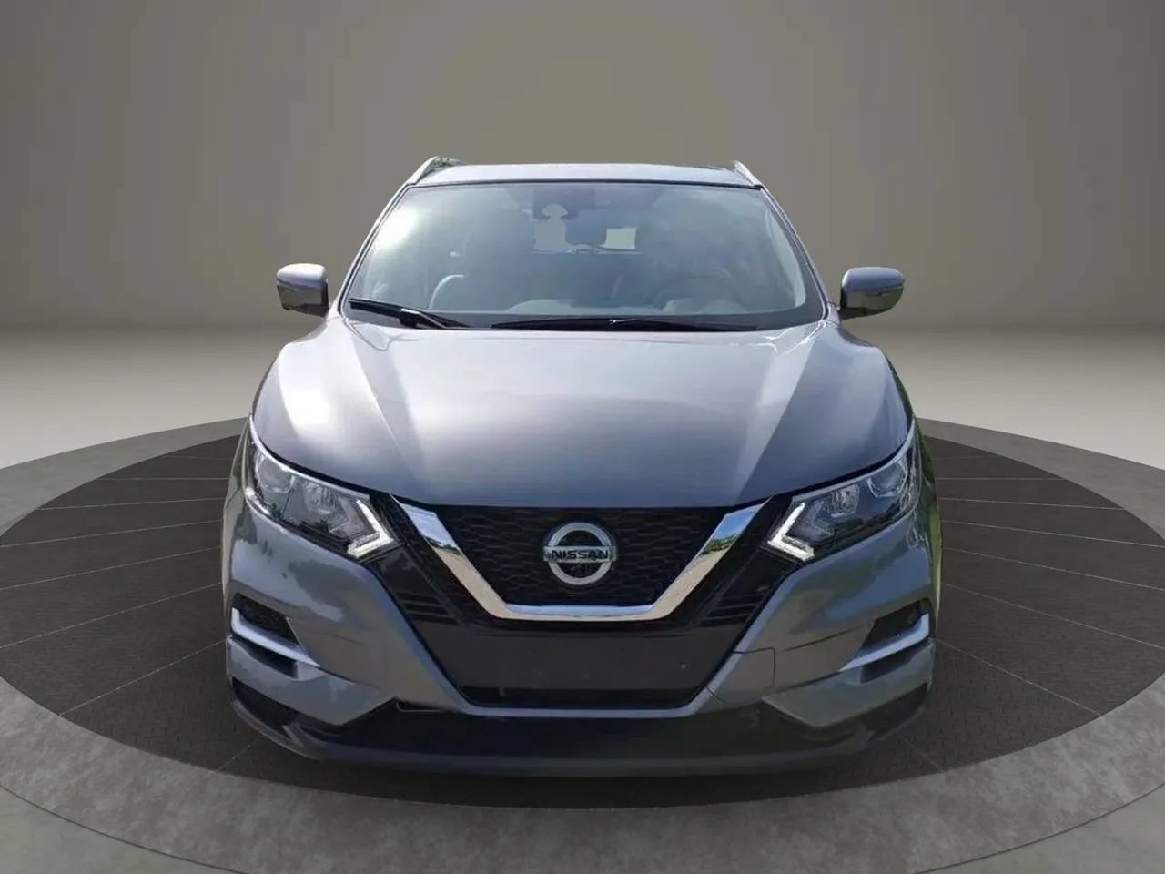 Used 2022 Nissan Rogue Sport SL AWD/4WD image 2