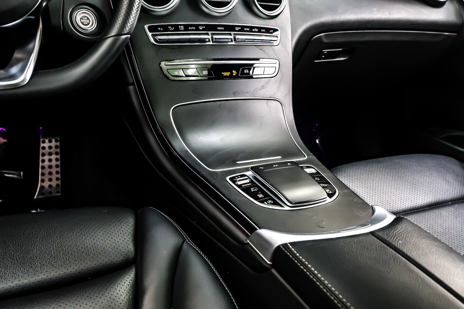 Used 2022 Mercedes-Benz GLC 300 4MATIC Coupe image 7